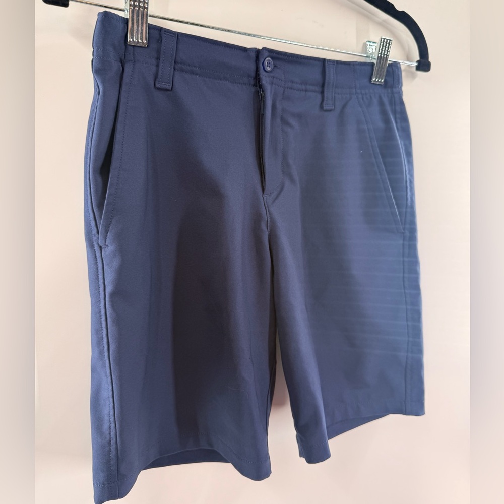EUC Under Armour Kids Blue Matchplay Golf Shorts - Picture 7 of 12